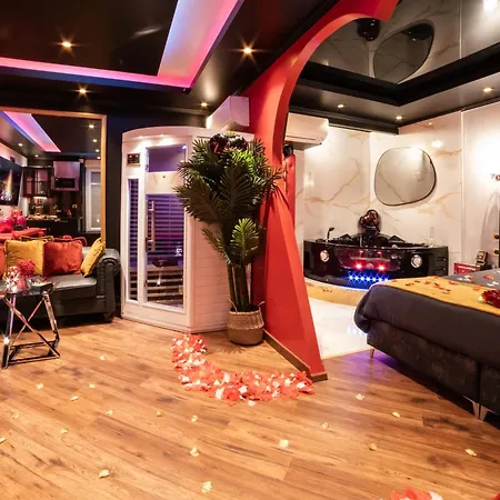 Sensual Sauna Double Douche Apartament *