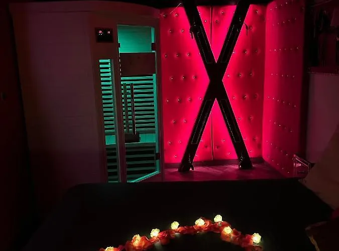 Sensual Sauna Double Douche